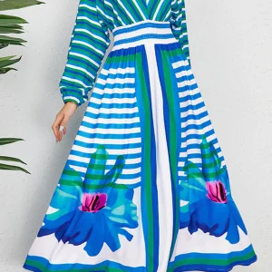 Robe Longue Rayée et Fleurie | Fraîcheur Graphique et Élégance Colorée