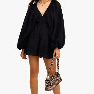 Amara - Robe Courte Noire | Manches Bouffantes | Élégante et Chic