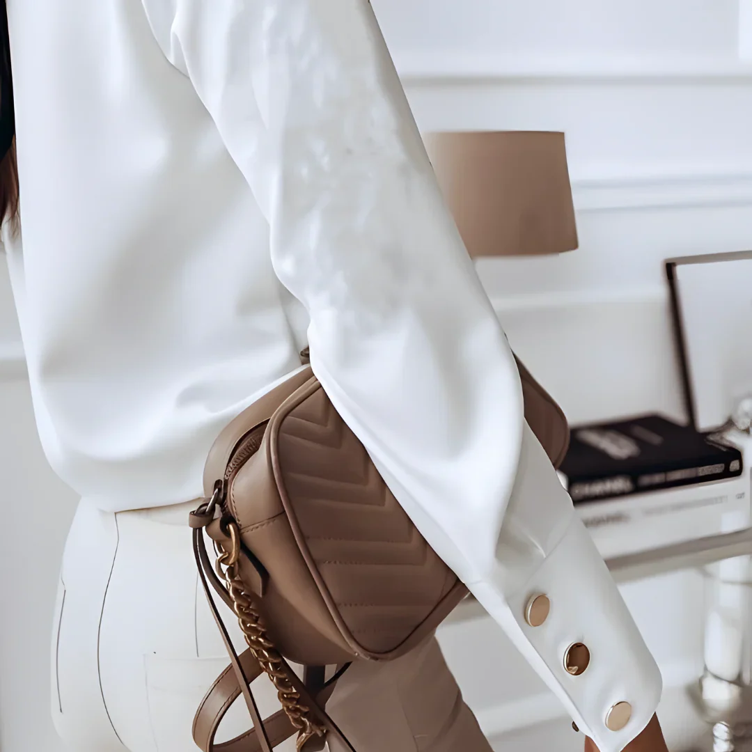 Chemise Blanche à Boutons Dorés | Polyester | Minimaliste & Chic – Image 3