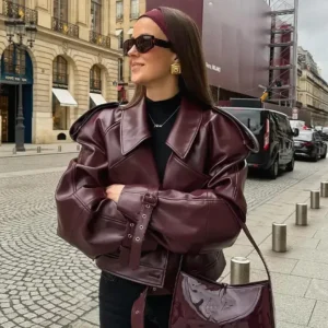 Audace Parisienne | Veste Oversize Effet Cuir avec Ceinture