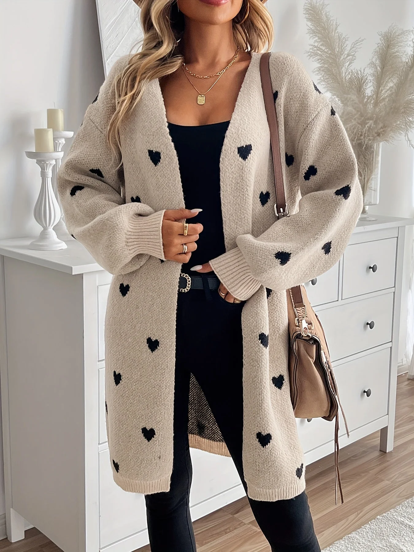 Cardigan Cœur Douceur | Maille Décontractée et Motif Amour – Image 2