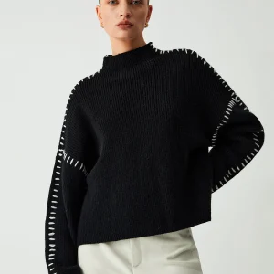 Contrast Knitwear | Oversized Sweater with White Seam Detail