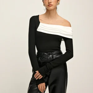 Asymmetrical Pleated Collar Top | Cotton | Elegant, Contrasting and Modern