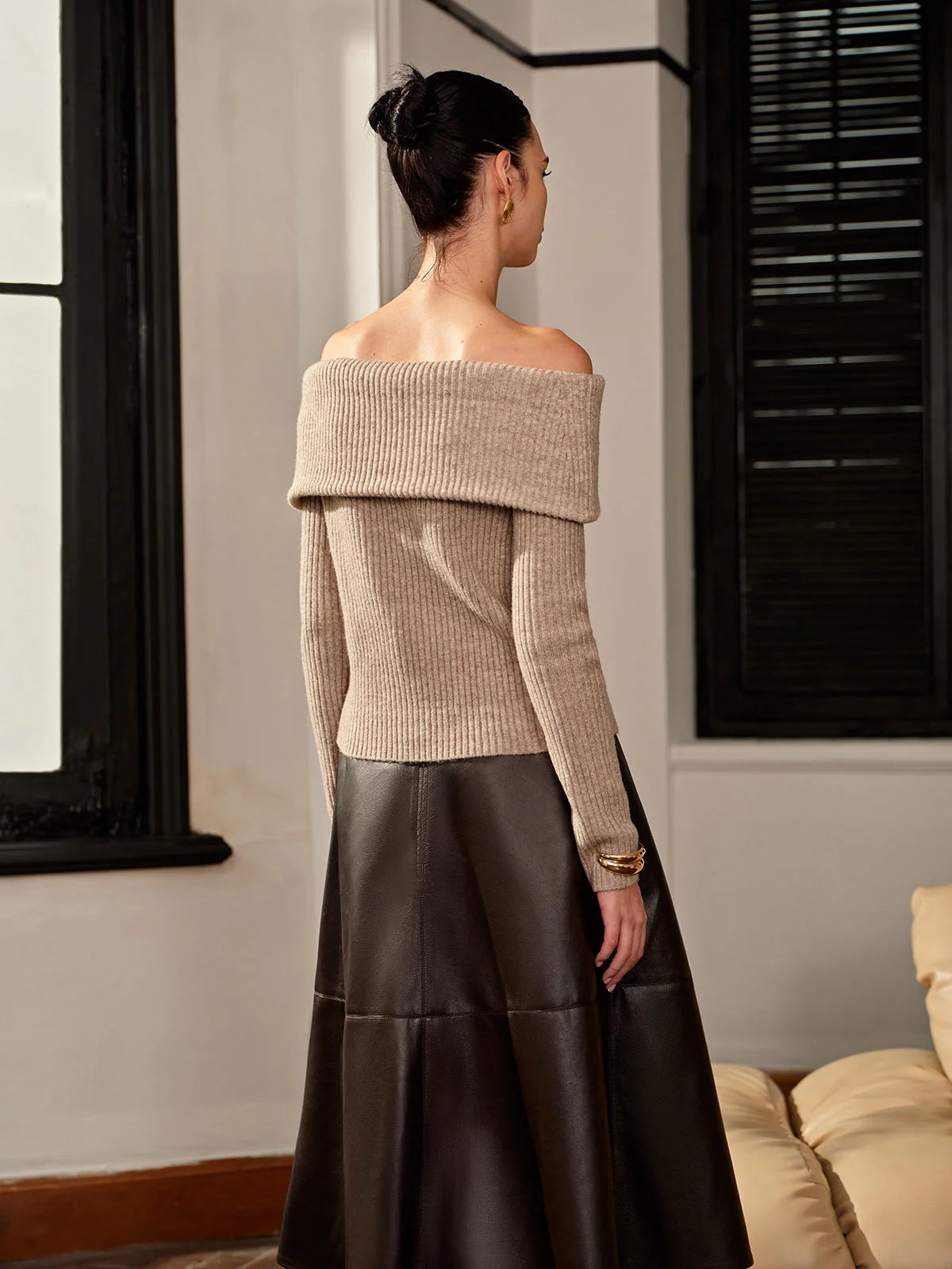 Clara - Pull Bardot | Beige | Élégant et Féminin – Image 4