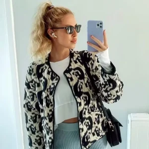 Veste Kimono Noire Elégante Epaisse