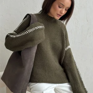 Contrast Knitwear | Oversized Sweater with Embroidered Details