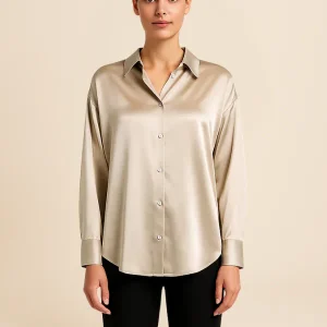 Lumière Satinée | Oversize Shirt Shine Chic Woman