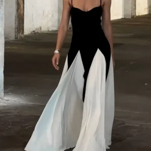 Robe Longue Noire & Blanche | Viscose | Élégante & Fluide à Bretelles