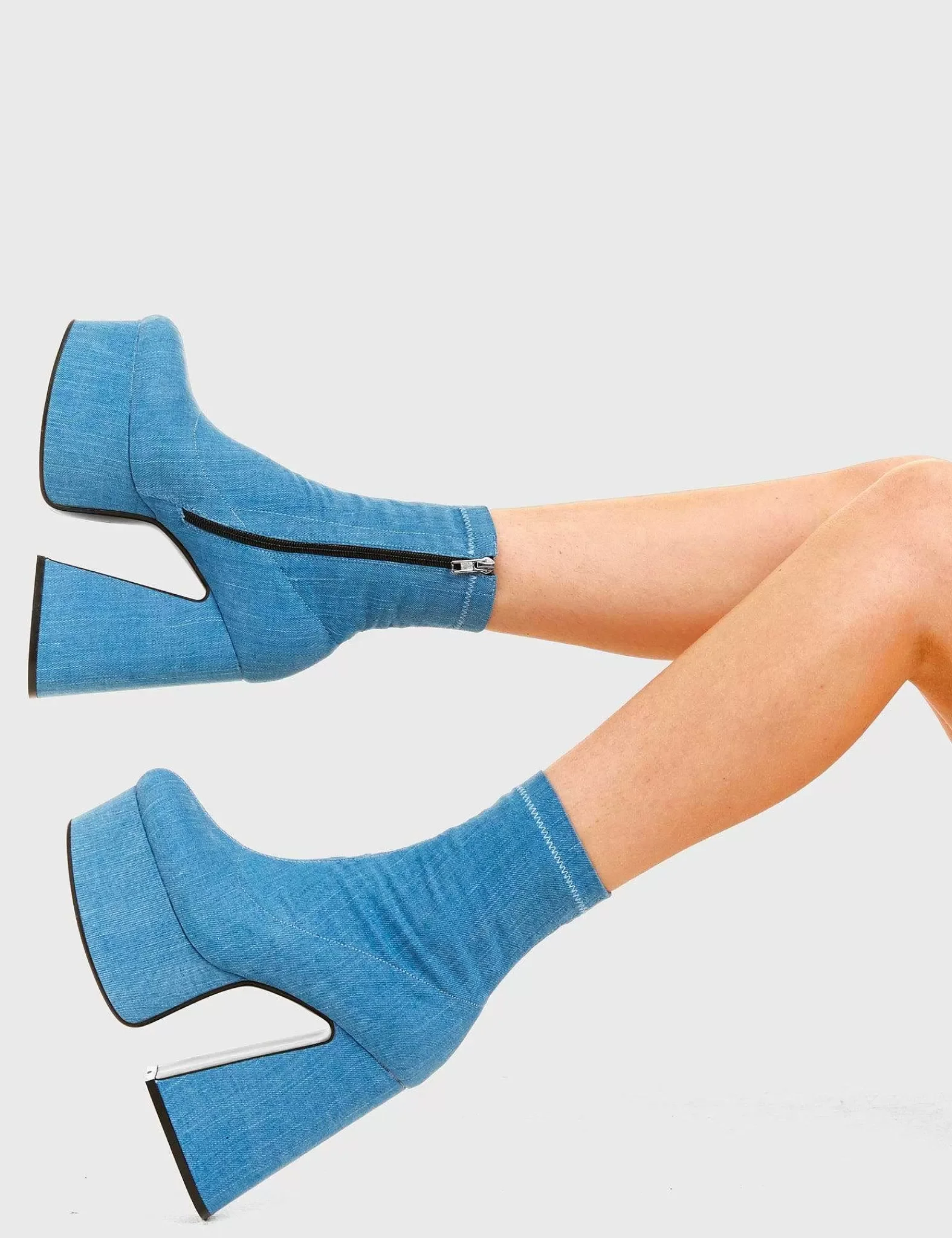 Bottines Plateformes Hautes | Silhouette Élancée et Look Audacieux – Image 5