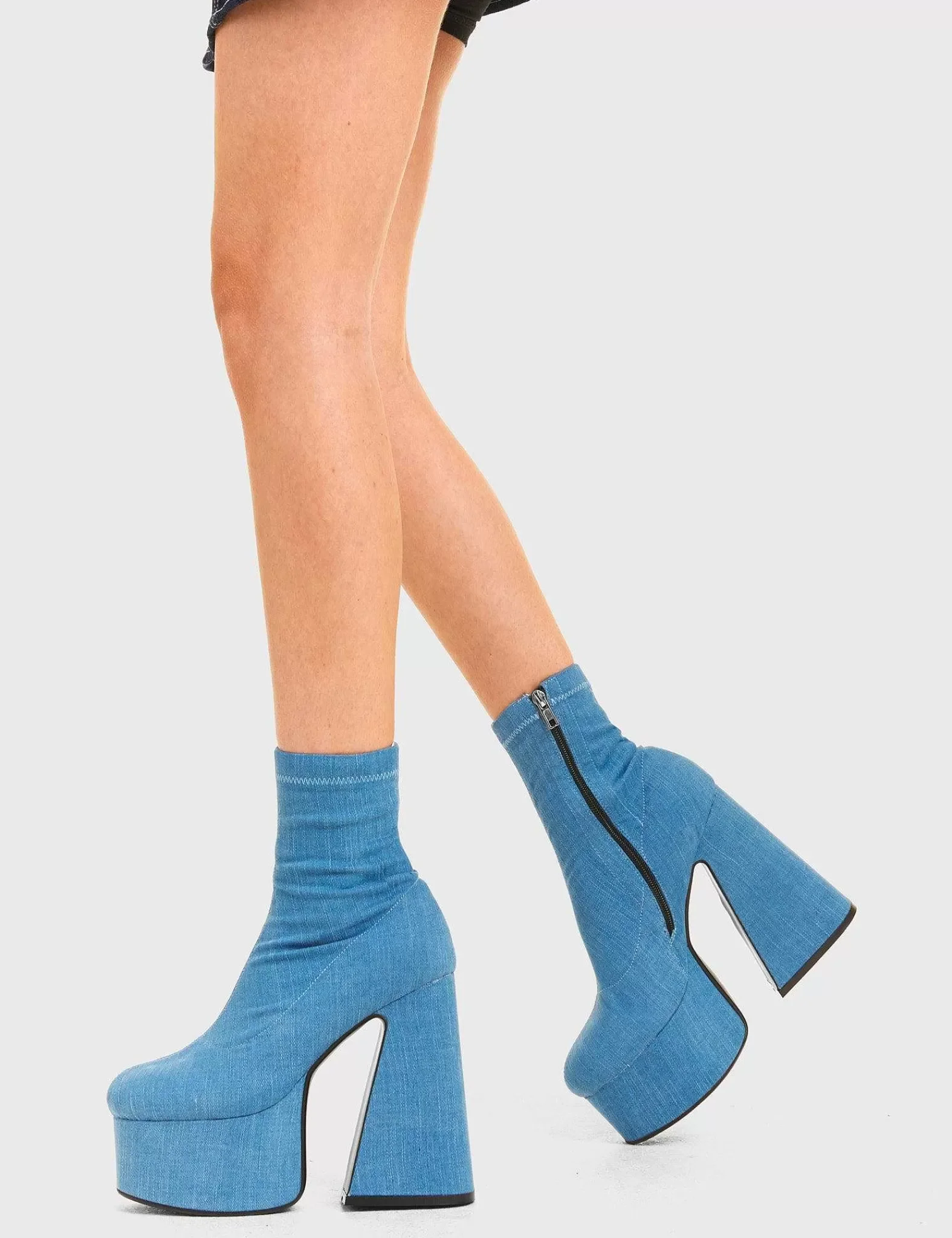 Bottines Plateformes Hautes | Silhouette Élancée et Look Audacieux – Image 4